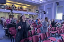 Evankeliumia ja parantumisia